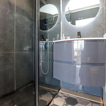 Apartment Feretra - Proche Metro - 10min Centre *